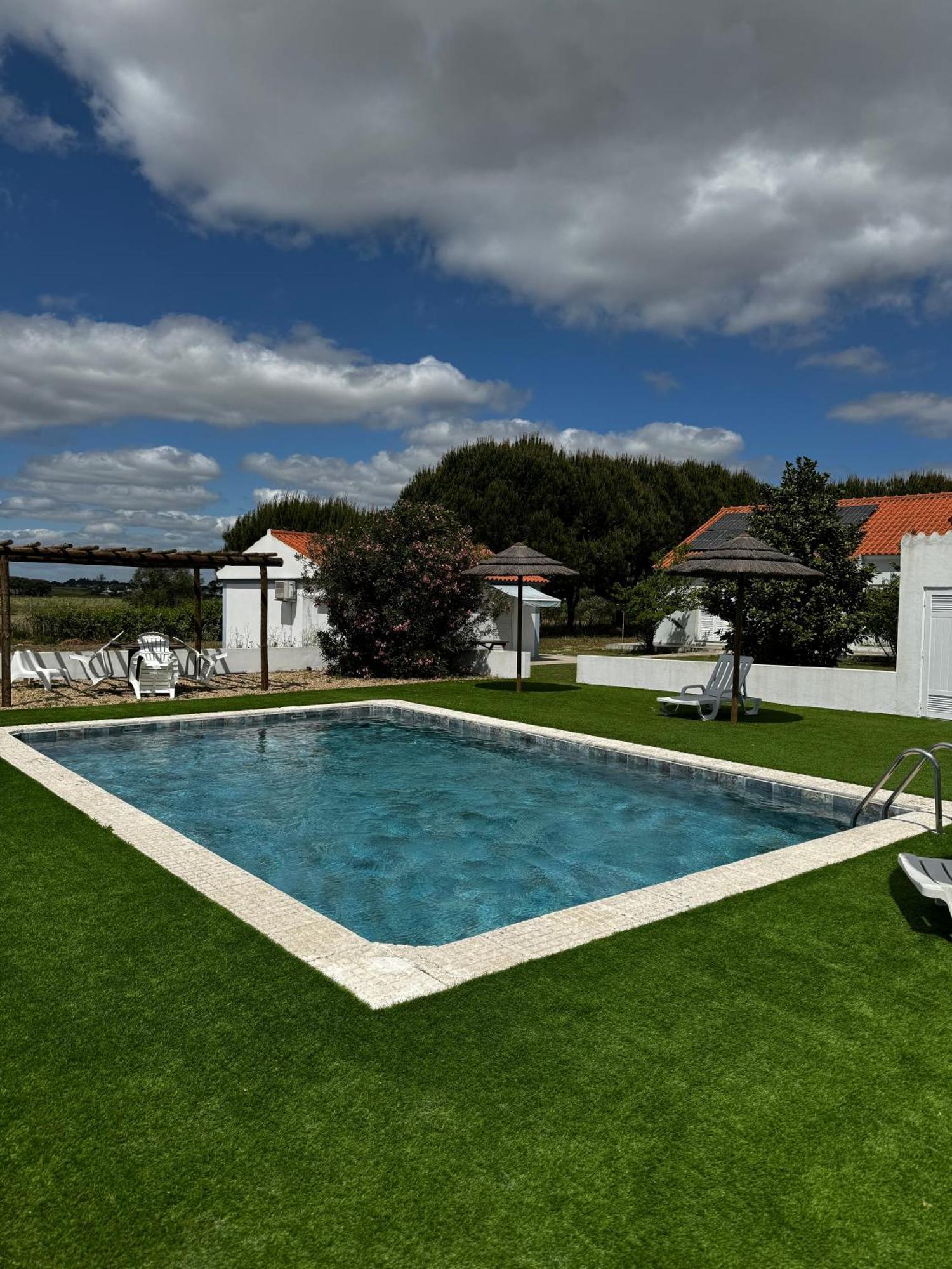 Na Quinta- Alojamento Rural Com Piscina De Agua Salgada Poceirao Экстерьер фото